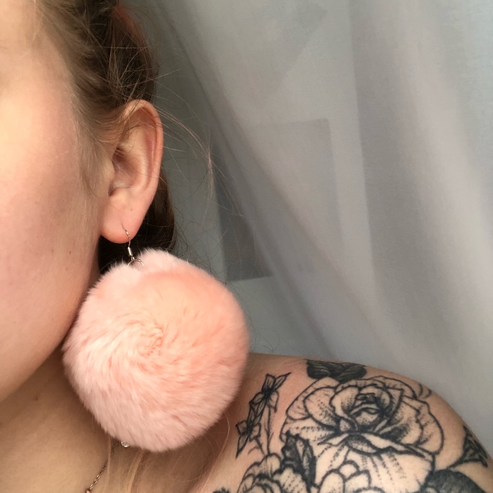 Puff Earings Pastel Pink